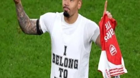 篮甲激战正酣！连续两战告捷，见证实力对决的巅峰对决！