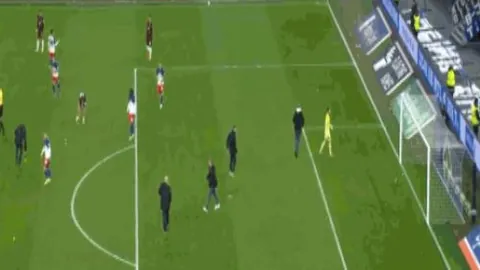 羽毛球巨头价格猛涨，缘于市场短缺利润丰？